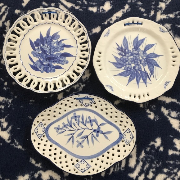 WMG China Other - WMG Blue/White Porcelain Plates Set 3
